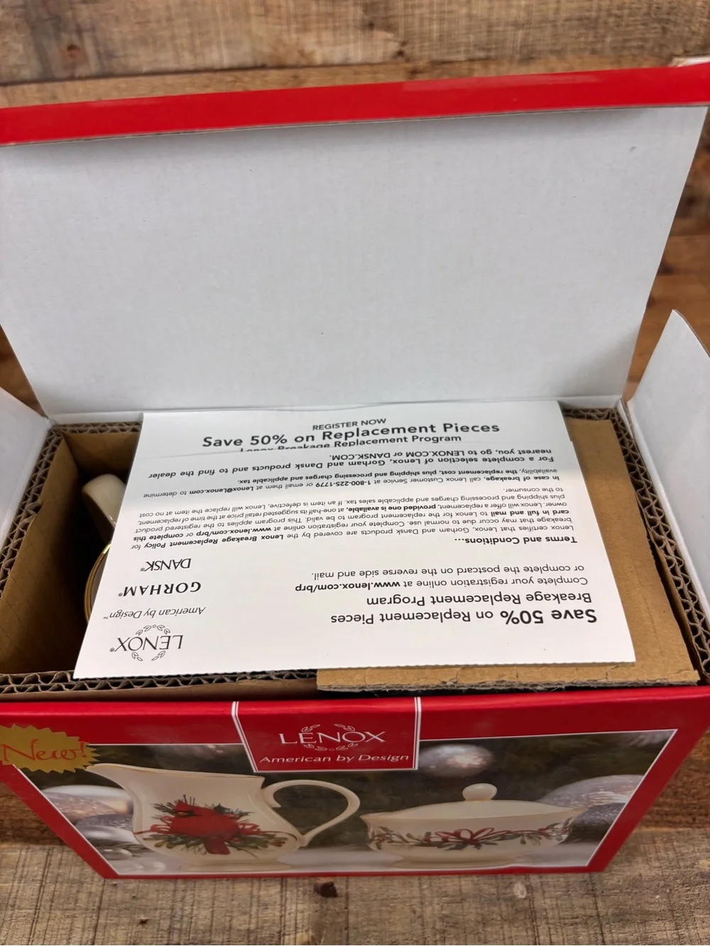 Lenox Winter Greetings Sugar & Creamer Set New in Original Box MSRP $100